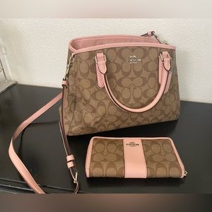 Coach Pink and Tan Signature Print Handbag Purse w/ Matching Wallet Used